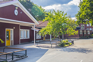 Vesterholms friskola.jpg